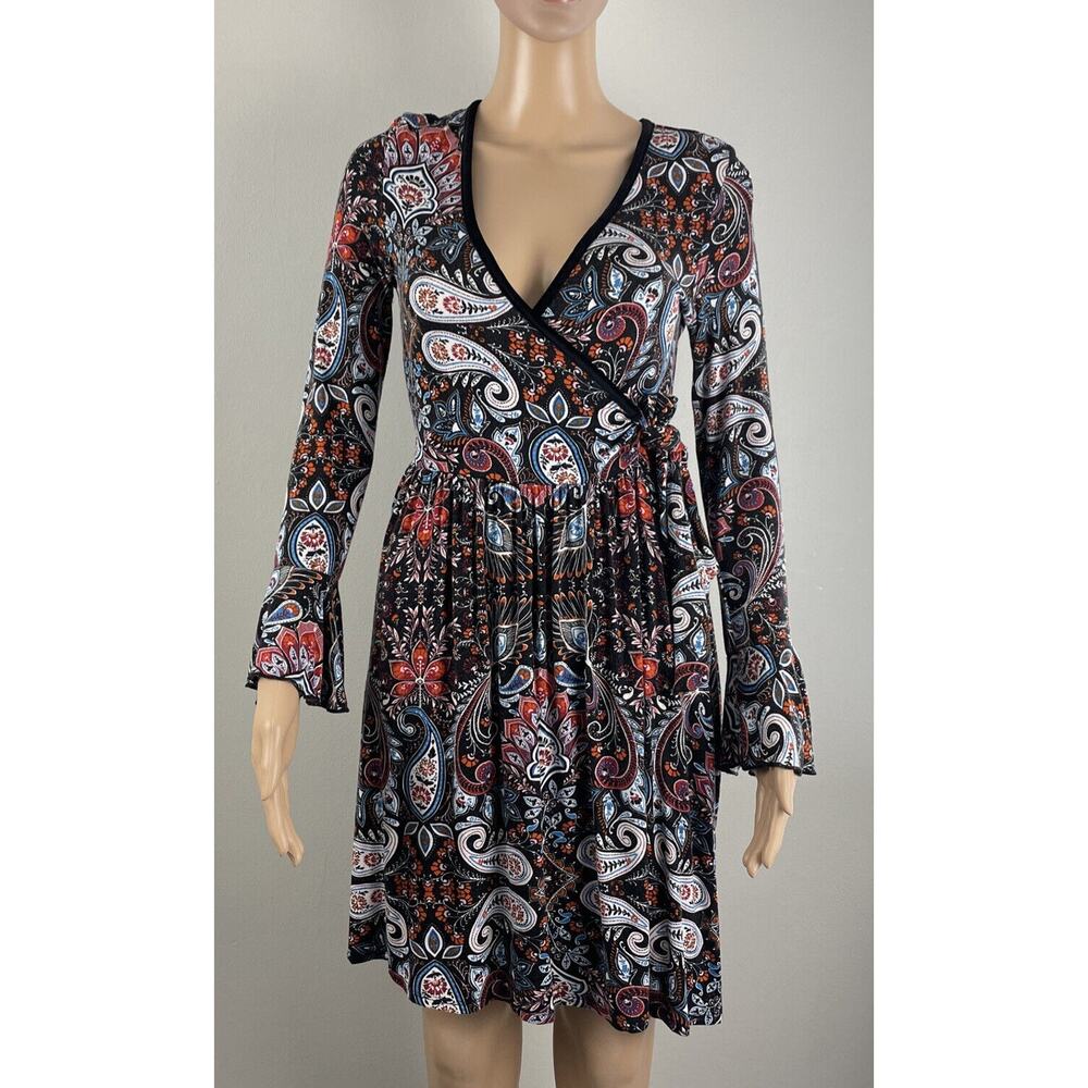 Xhilaration Women’s Junior’s Size S Paisley Floral Bell Sleeve V-Neck Wrap Dress